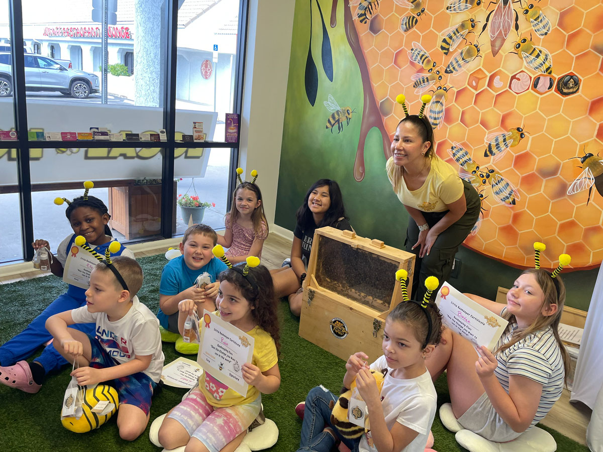 seminole-bee-farms-llc-bee-classes-Educational-Homeschool-Programs-in-Pinellas-County-&-Seminole