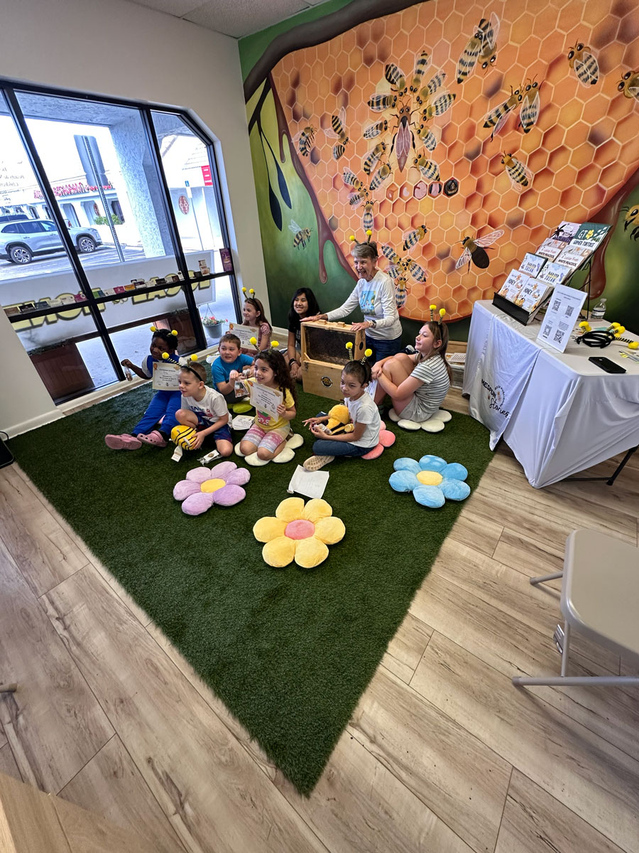 seminole-bee-farms-llc-bee-classes-Educational-Homeschool-Programs-in-Pinellas-County-&-Seminole-4